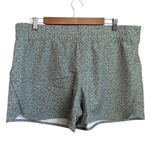 World Wide Sportsman Charter Pull-On Shorts Ladies XL Sea Spray Bass Bubbler NEW